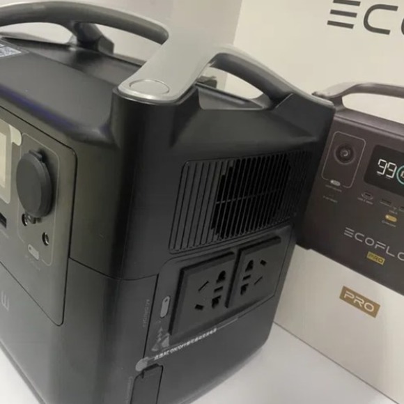 Charging station EcoFlow RIVER Pro - Picture 3 of 6